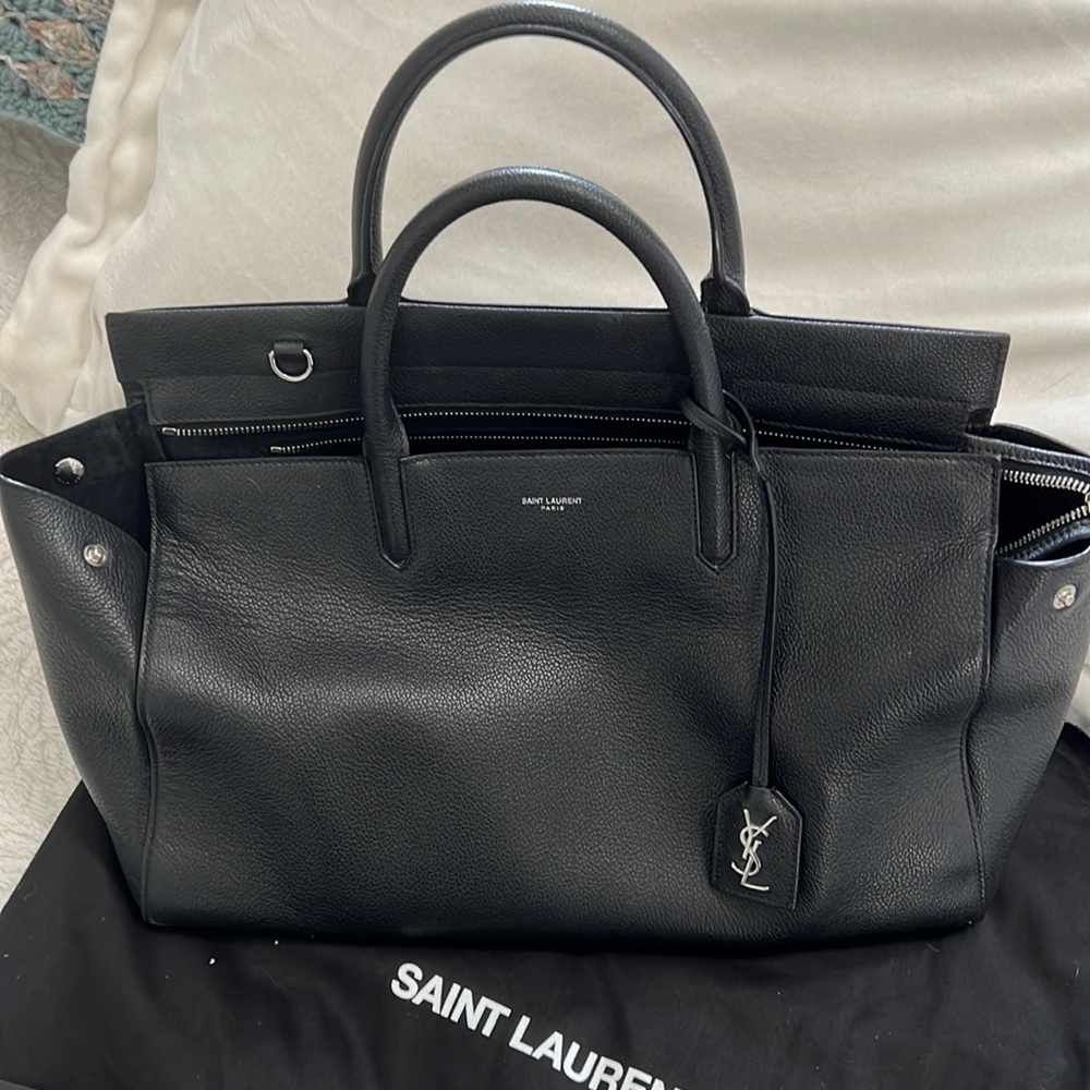 Saint Laurent Nosiz Handbag